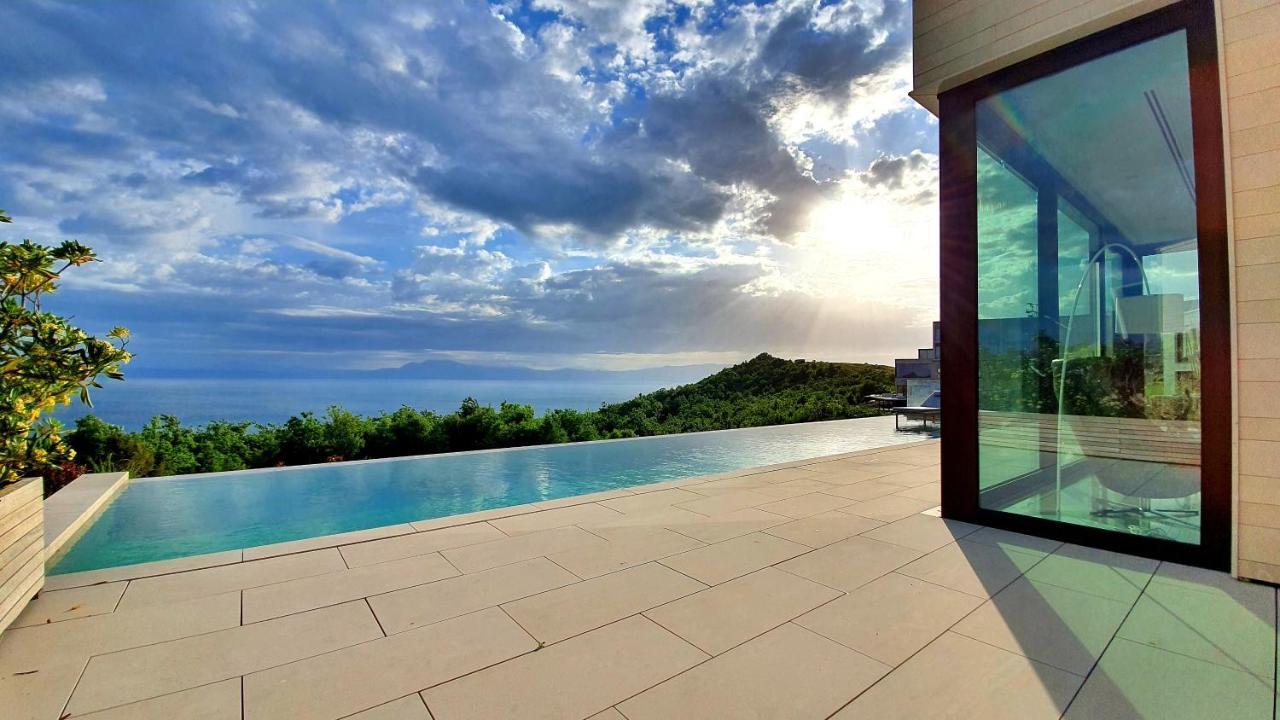 Prive Infinity Villa Durres Bagian luar foto